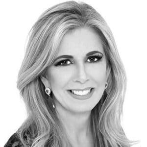 Picture of Claudia Louzada