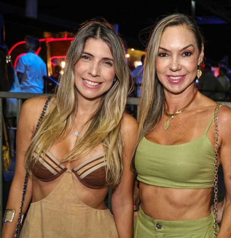 Jacqueline Turini, Karla Cruz